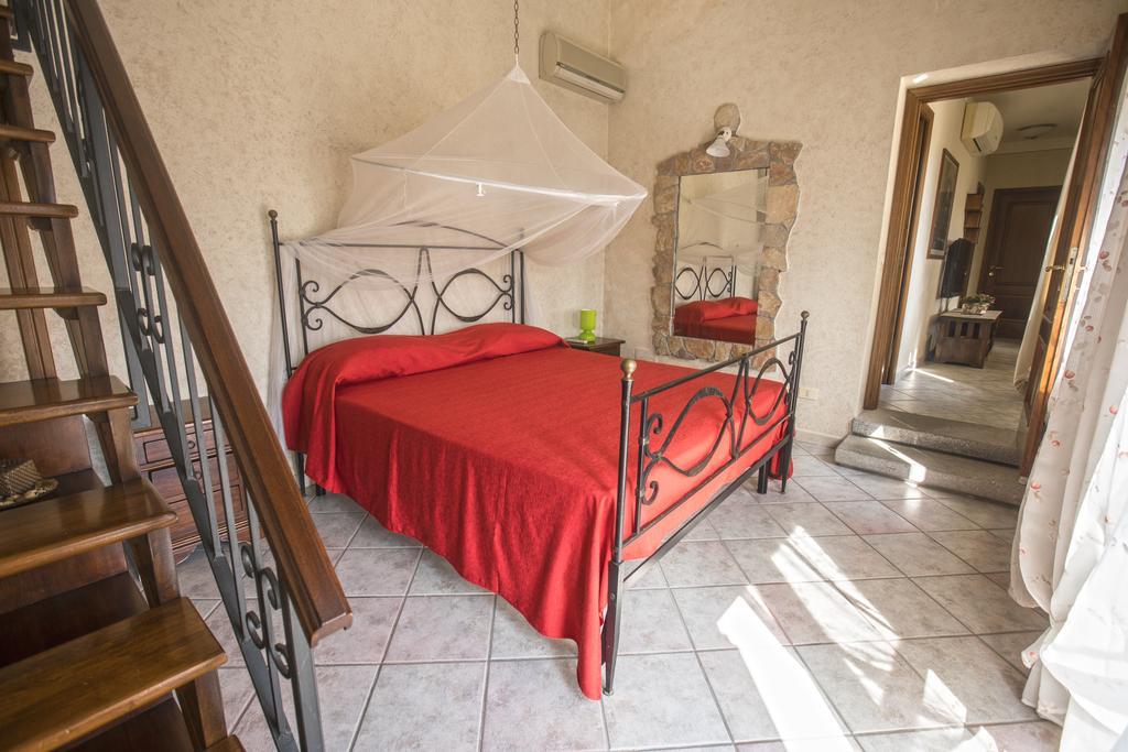 פורטופראיו Appartamenti Bellavista By Helloelba מראה חיצוני תמונה