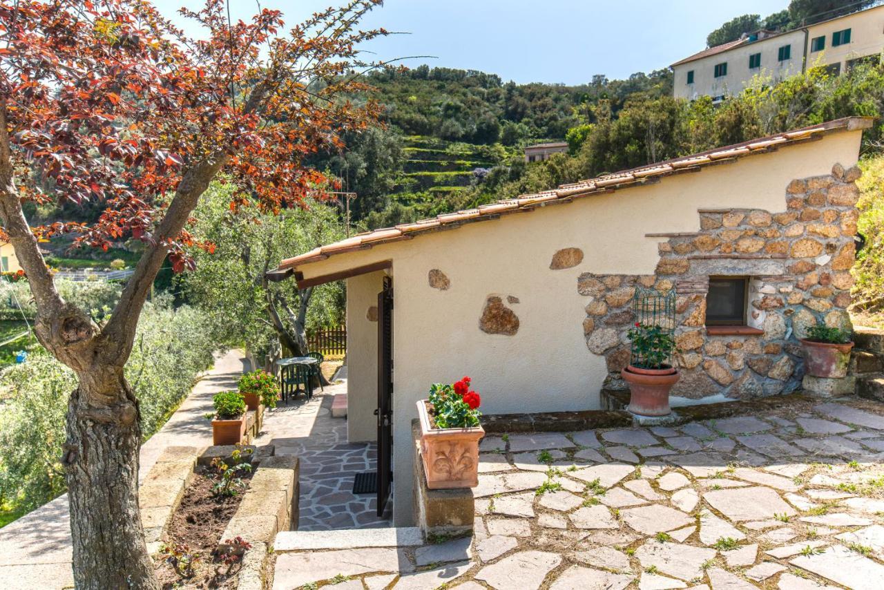 פורטופראיו Appartamenti Bellavista By Helloelba מראה חיצוני תמונה